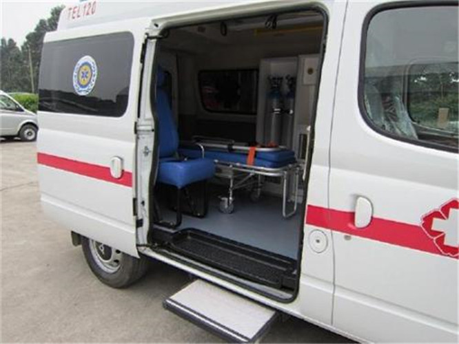 阿鲁科尔沁救护车出租服务案例7
