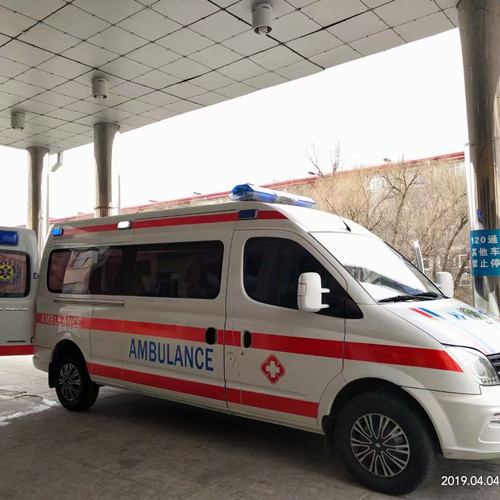 阿鲁科尔沁救护车出租服务案例2